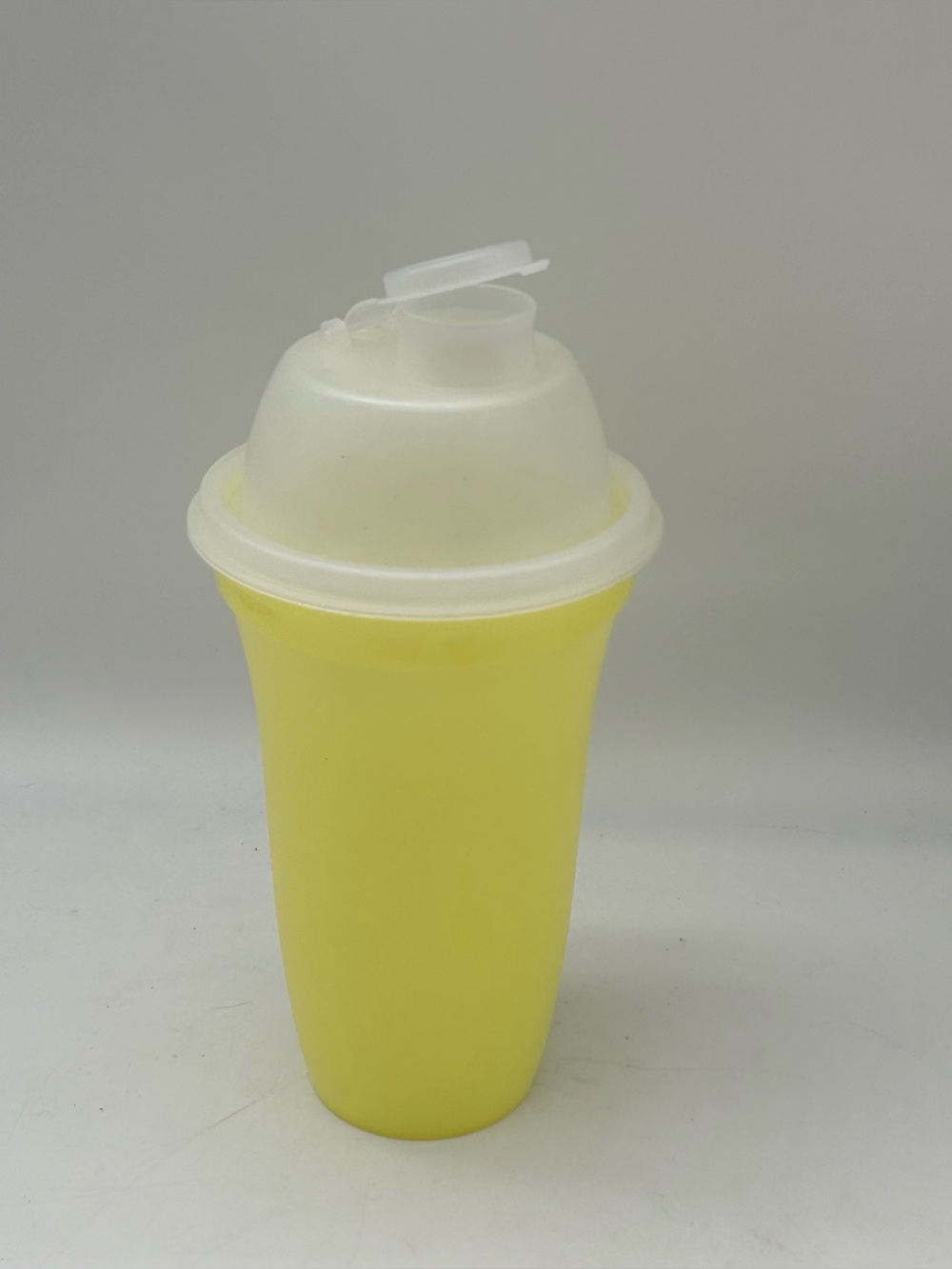 Vintage Tupperware Shaker Yellow